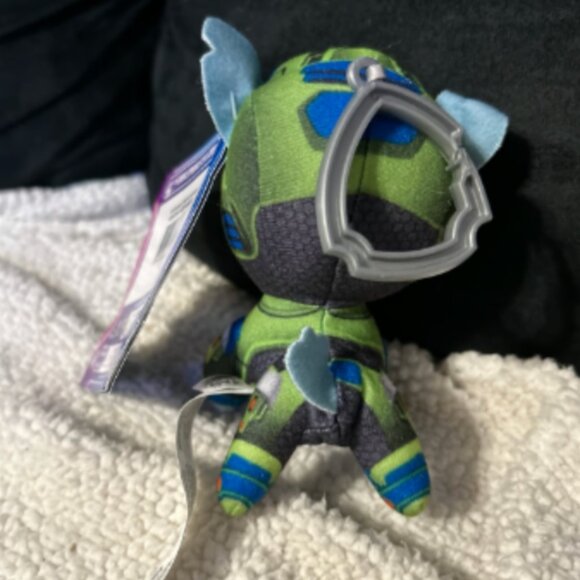 Paw Patrol The Mighty Movie Plush Clip Rocky NWT New with Tag - Picture 2 of 2